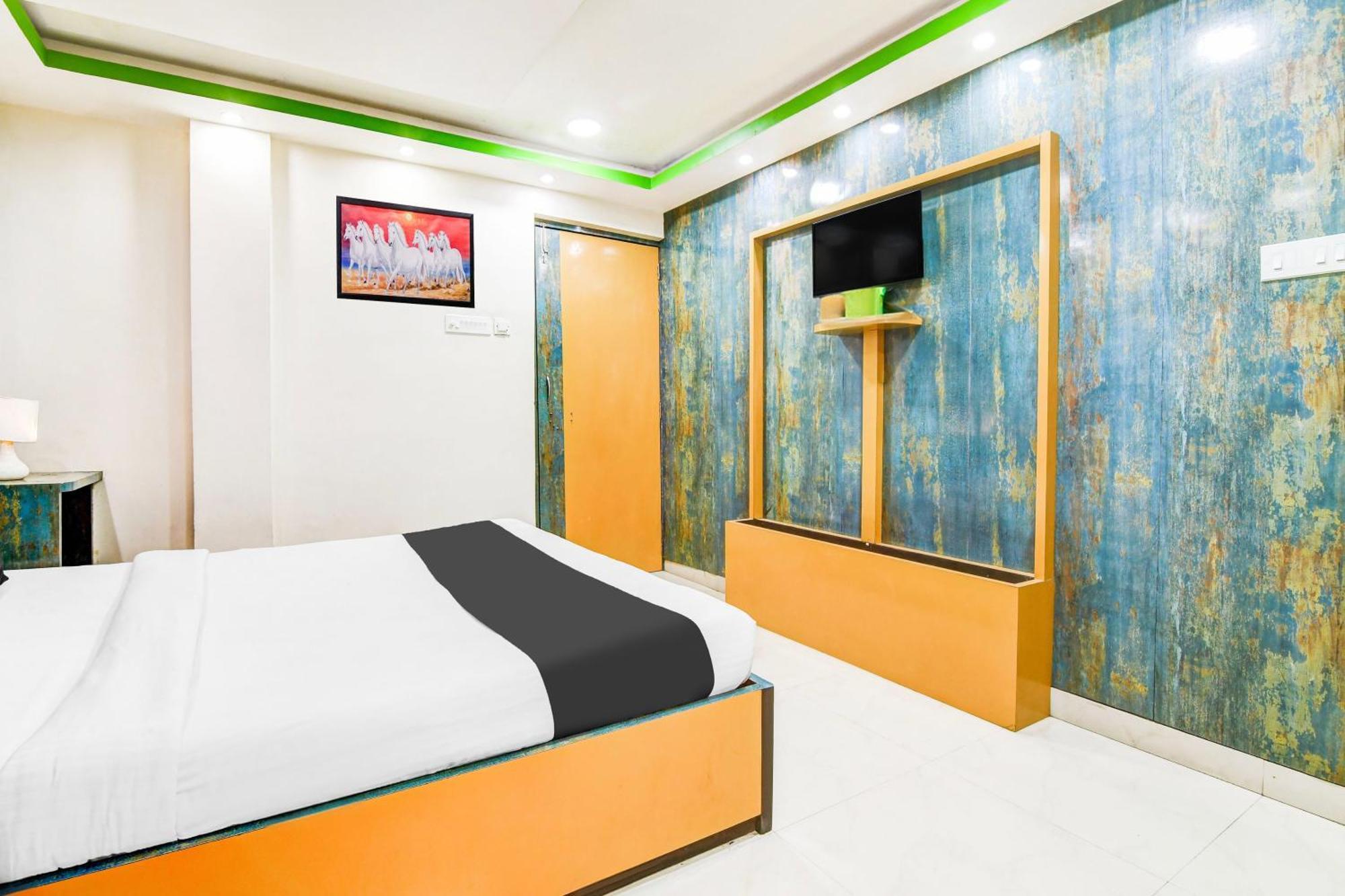 Super Hotel O Tagore Park Ruby Road Колката Екстер'єр фото