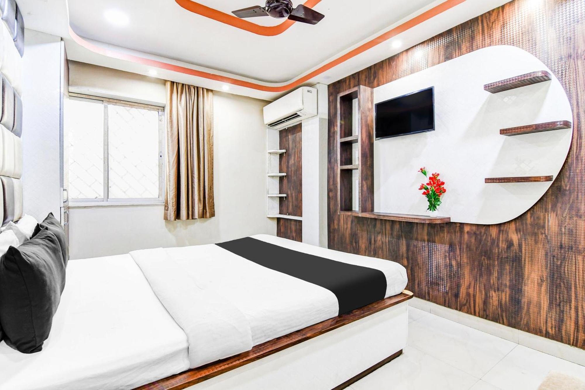 Super Hotel O Tagore Park Ruby Road Колката Екстер'єр фото
