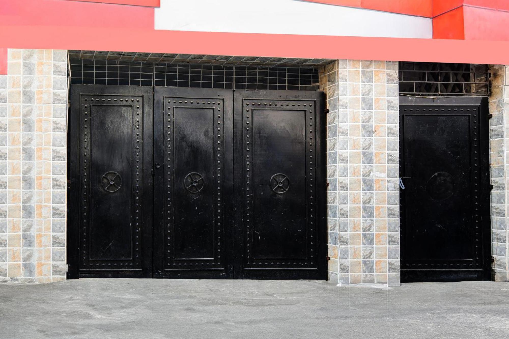 Super Hotel O Tagore Park Ruby Road Колката Екстер'єр фото