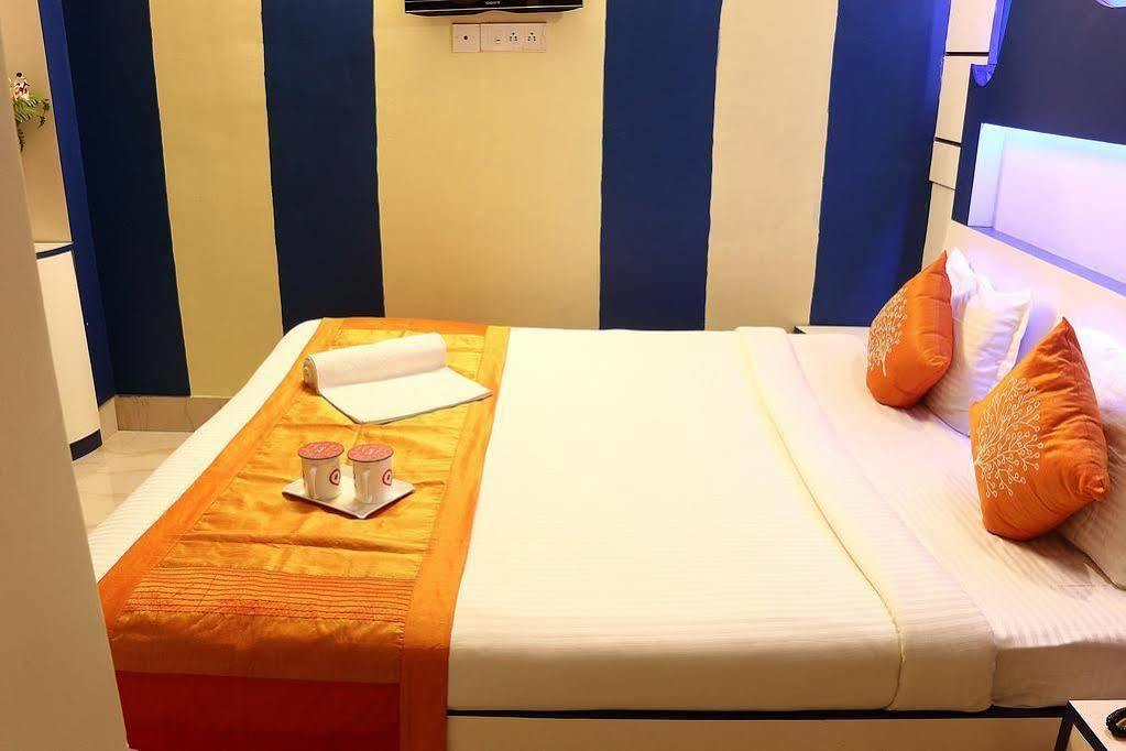 Super Hotel O Tagore Park Ruby Road Колката Екстер'єр фото