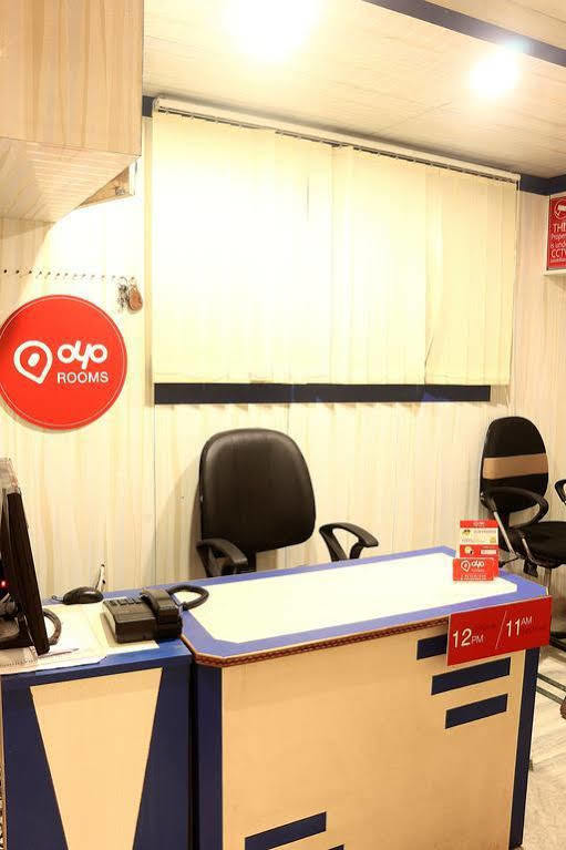 Super Hotel O Tagore Park Ruby Road Колката Екстер'єр фото