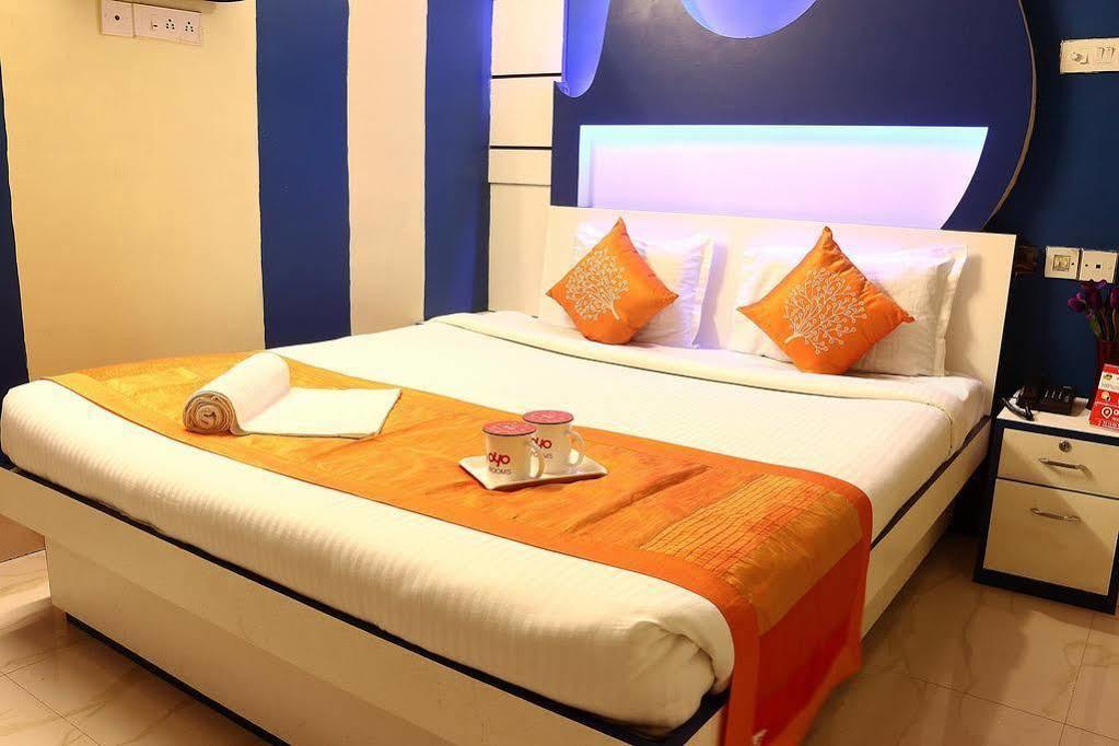 Super Hotel O Tagore Park Ruby Road Колката Екстер'єр фото